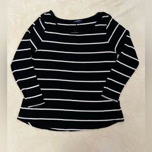 OLD NAVY, WOMENS LARGE TOP *USED*
